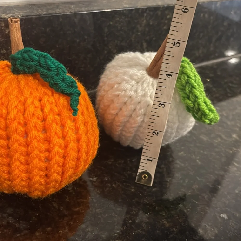 NWOT Knit Decorative Stuffed Pumpkins - Picture 6 of 6